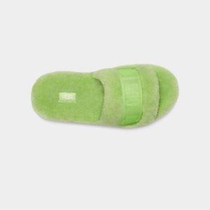 New Uggs Womens fluff slides